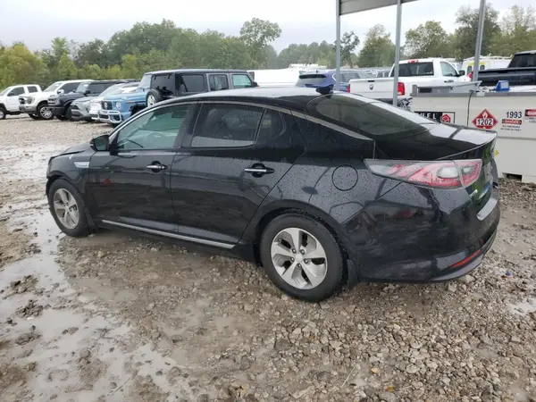KNAGM4AD3G5096051 2016 KIA OPTIMA - Image 2