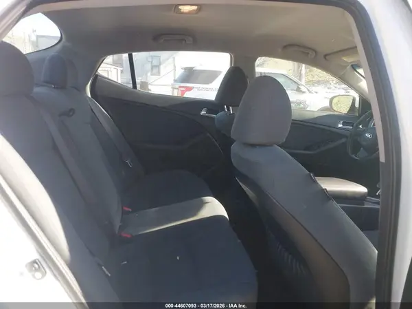 KNAGM4AD3G5099676 2016 KIA OPTIMA - Image 8