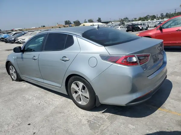 KNAGM4AD4G5096897 2016 KIA OPTIMA - Image 2