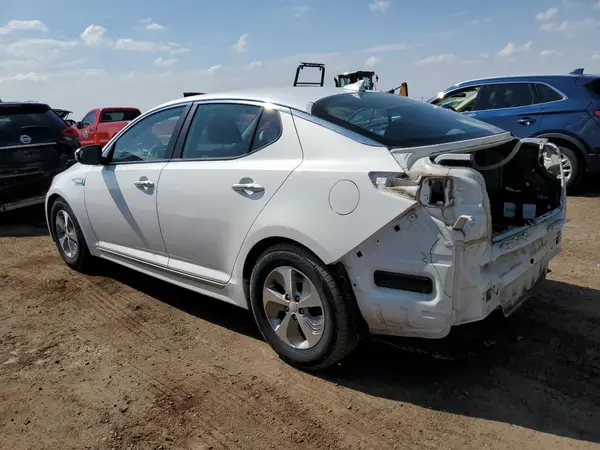 KNAGM4AD5G5093023 2016 KIA OPTIMA - Image 2