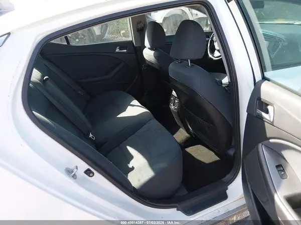 KNAGM4AD6G5093029 2016 KIA OPTIMA - Image 8