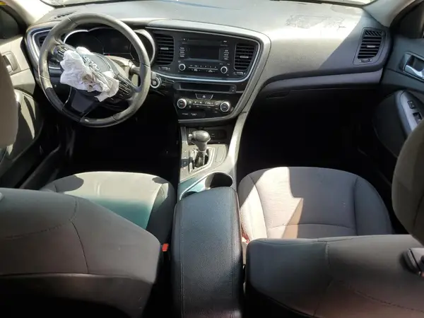 KNAGM4AD6G5096075 2016 KIA OPTIMA - Image 8