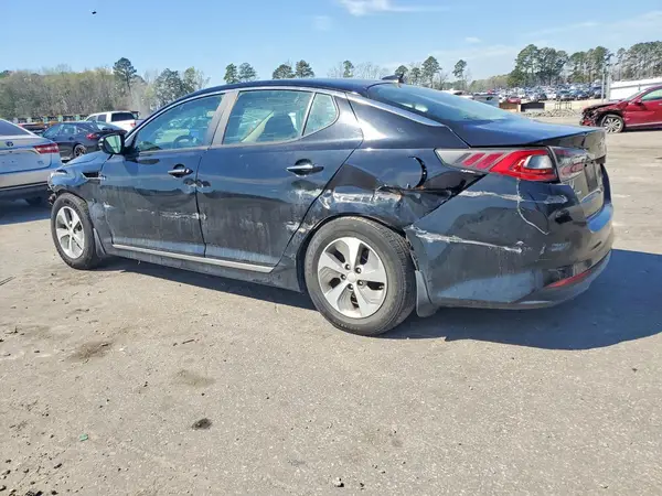 KNAGM4AD6G5099624 2016 KIA OPTIMA - Image 2