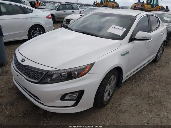 KNAGM4AD8G5096532 2016 KIA OPTIMA - Image 2