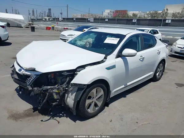 KNAGM4AD8G5096563 2016 KIA OPTIMA - Image 2