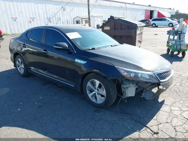 KNAGM4AD8G5099463 2016 KIA OPTIMA - Image 1