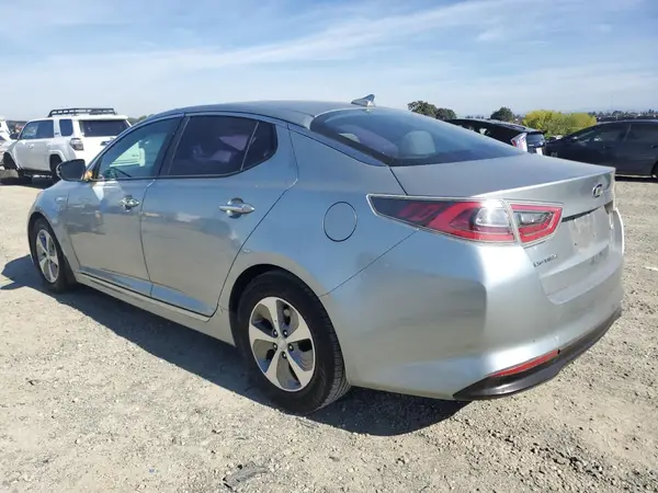 KNAGM4AD9G5094689 2016 KIA OPTIMA - Image 2