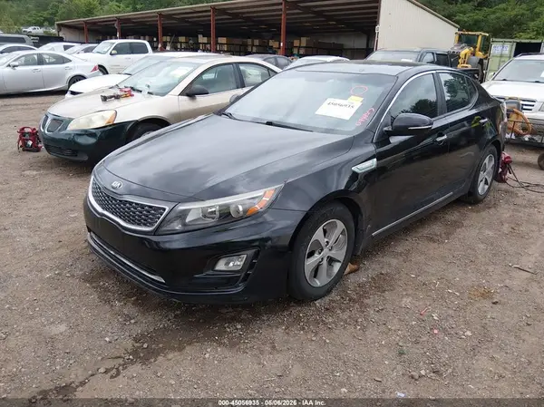 KNAGM4AD9G5094837 2016 KIA OPTIMA - Image 2