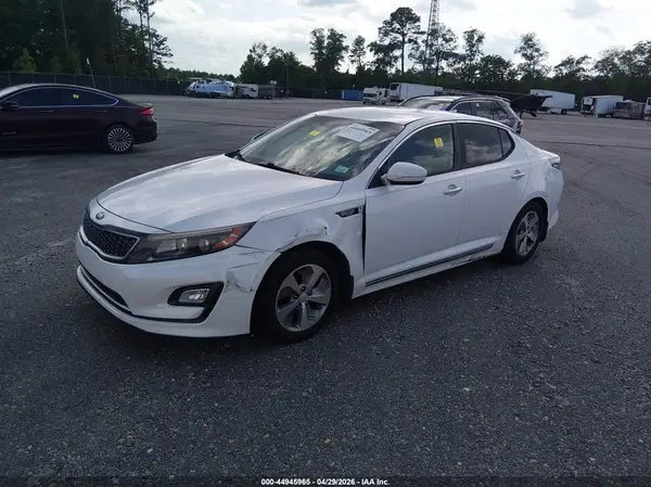 KNAGM4AD9G5095213 2016 KIA OPTIMA - Image 2