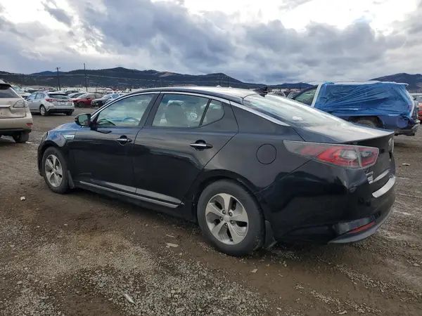 KNAGM4AD9G5096376 2016 KIA OPTIMA - Image 2