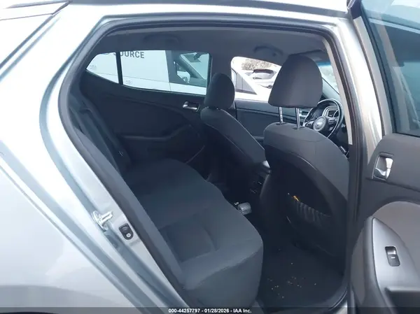 KNAGM4ADXG5092207 2016 KIA OPTIMA - Image 8