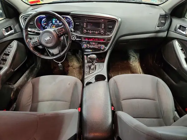 KNAGM4ADXG5092594 2016 KIA OPTIMA - Image 8