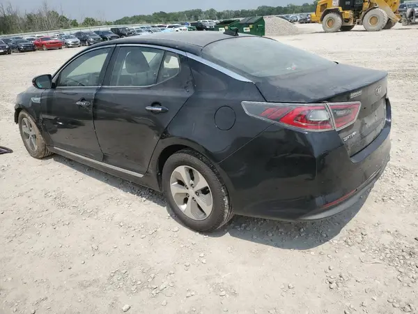 KNAGM4ADXG5092627 2016 KIA OPTIMA - Image 2