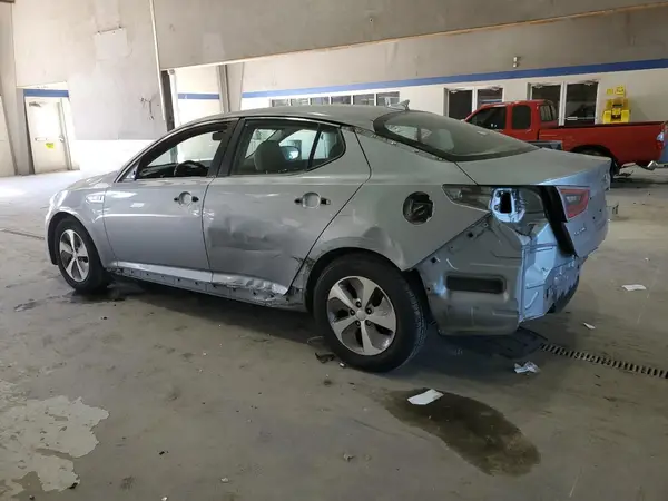 KNAGM4ADXG5093003 2016 KIA OPTIMA - Image 2