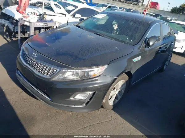 KNAGM4ADXG5096533 2016 KIA OPTIMA - Image 2