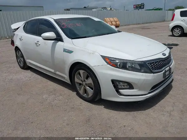 KNAGN4AD0G5098532 2016 KIA OPTIMA - Image 1