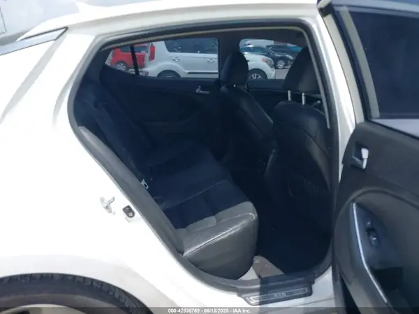 KNAGN4AD0G5098532 2016 KIA OPTIMA - Image 8
