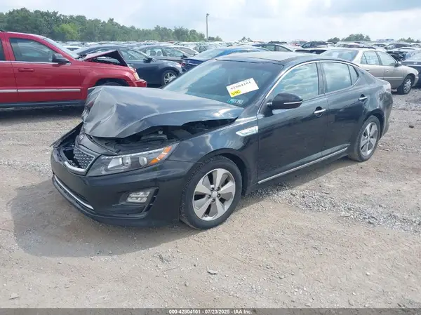 KNAGN4AD0G5098935 2016 KIA OPTIMA - Image 2