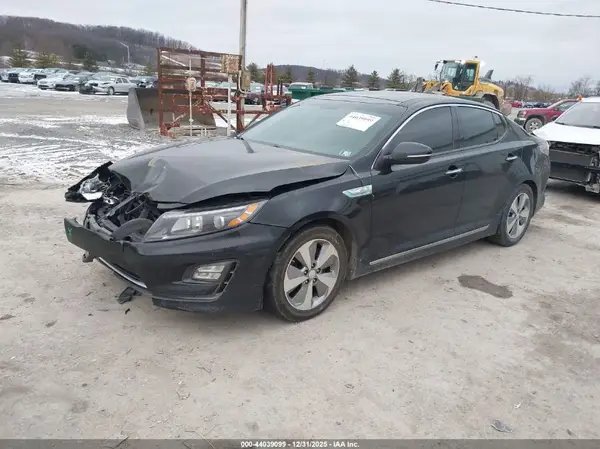 KNAGN4AD1G5093419 2016 KIA OPTIMA - Image 2
