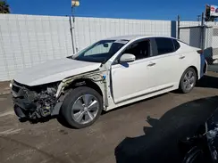 KNAGN4AD1G5098829 2016 KIA OPTIMA