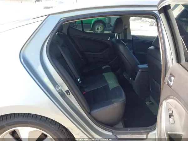 KNAGN4AD1G5099253 2016 KIA OPTIMA - Image 8