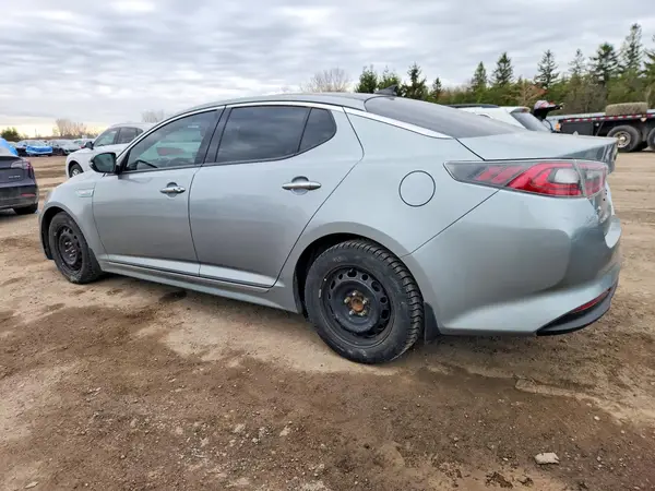 KNAGN4AD3G5095642 2016 KIA OPTIMA - Image 2