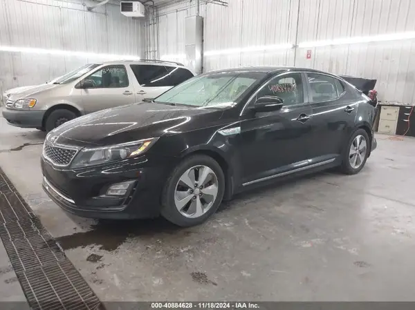 KNAGN4AD4G5091860 2016 KIA OPTIMA - Image 2