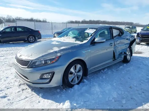 KNAGN4AD4G5091955 2016 KIA OPTIMA - Image 2