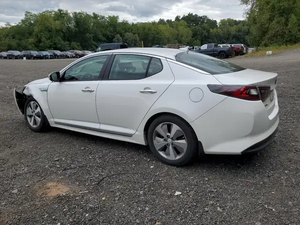 KNAGN4AD4G5092815 2016 KIA OPTIMA - Image 2