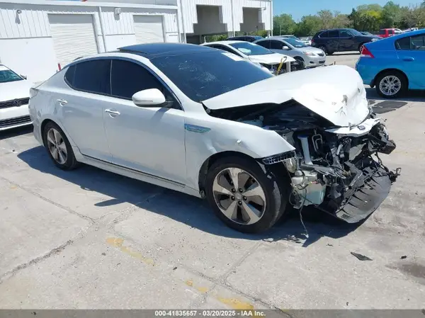 KNAGN4AD4G5093270 2016 KIA OPTIMA - Image 1