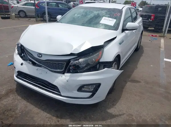 KNAGN4AD4G5093379 2016 KIA OPTIMA - Image 2