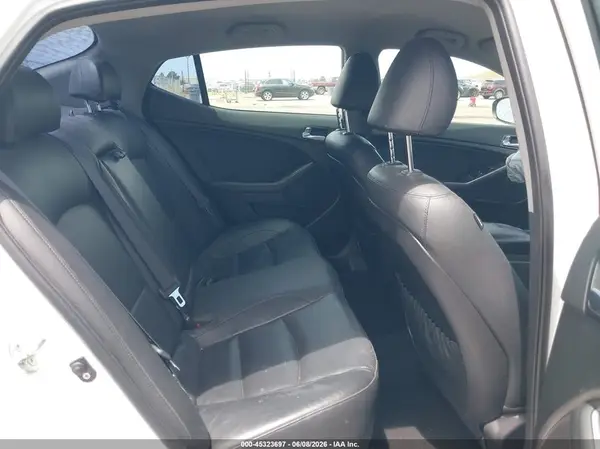 KNAGN4AD4G5093379 2016 KIA OPTIMA - Image 8
