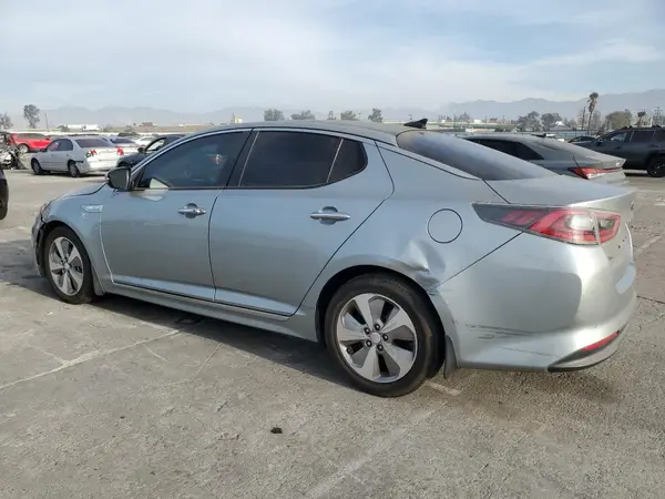 KNAGN4AD4G5094886 2016 KIA OPTIMA - Image 2