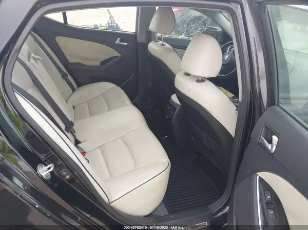 KNAGN4AD5G5098770 2016 KIA OPTIMA - Image 8
