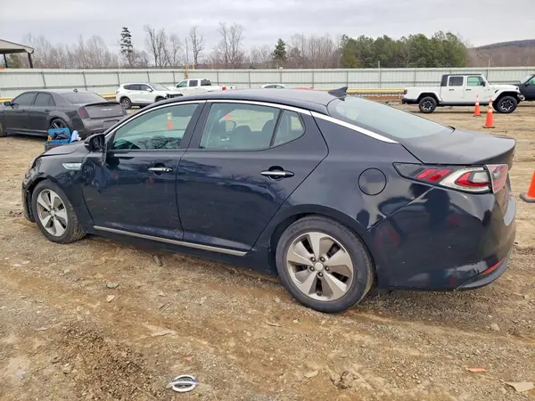 KNAGN4AD6G5092041 2016 KIA OPTIMA - Image 2