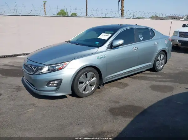 KNAGN4AD6G5095053 2016 KIA OPTIMA - Image 2