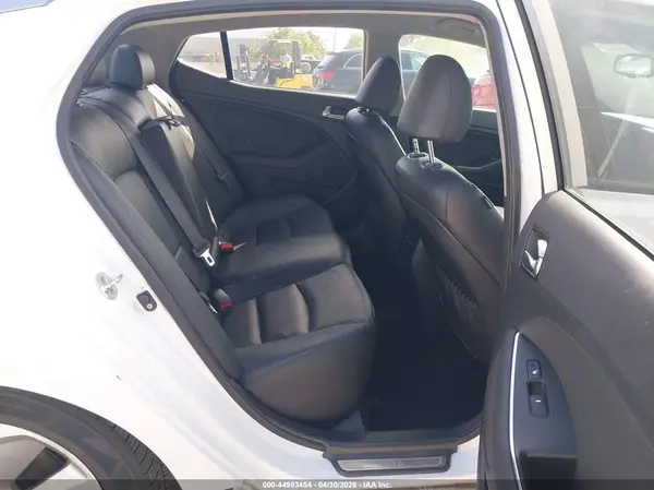KNAGN4AD6G5098857 2016 KIA OPTIMA - Image 8