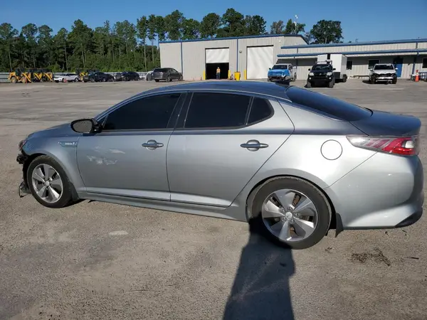 KNAGN4AD8G5092476 2016 KIA OPTIMA - Image 2