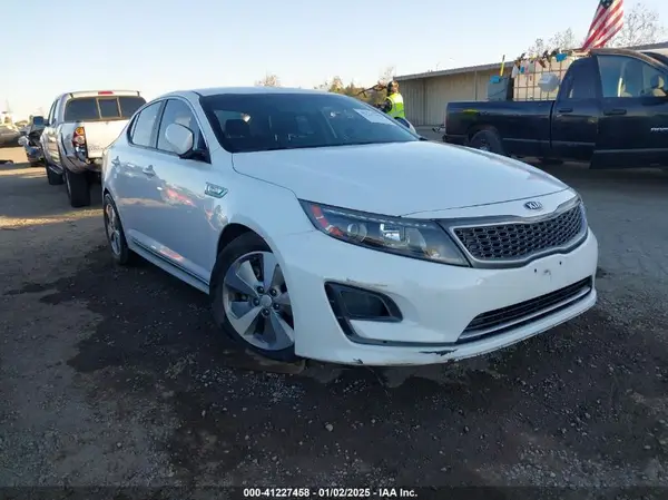 KNAGN4AD8G5093952 2016 KIA OPTIMA - Image 1