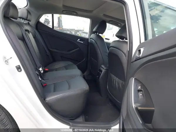 KNAGN4AD8G5096270 2016 KIA OPTIMA - Image 8
