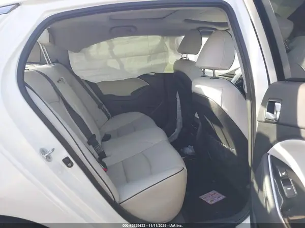 KNAGN4AD9G5092518 2016 KIA OPTIMA - Image 8