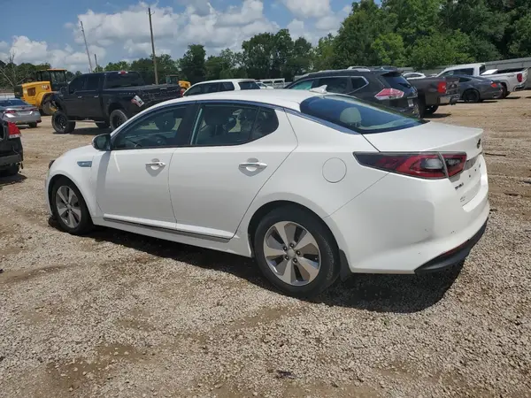 KNAGN4AD9G5092924 2016 KIA OPTIMA - Image 2