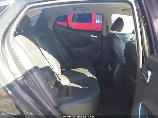 KNAGN4AD9G5099310 2016 KIA OPTIMA - Image 8