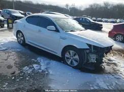 KNAGN4ADXG5098926 2016 KIA OPTIMA