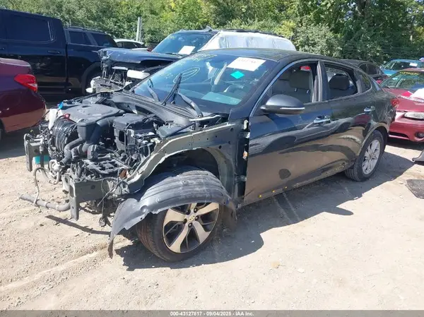 KNAGT4L30G5070692 2016 KIA OPTIMA - Image 2