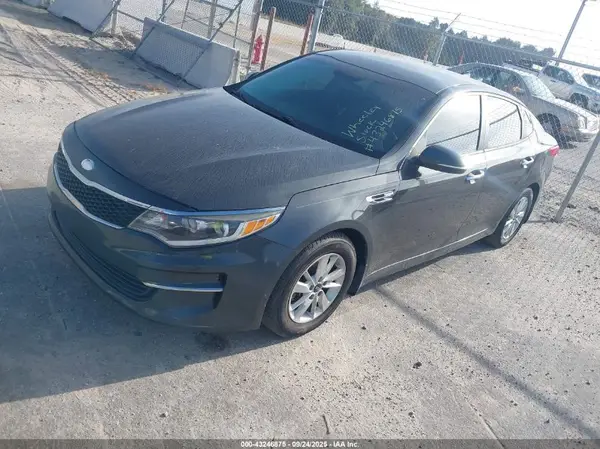 KNAGT4L30G5071101 2016 KIA OPTIMA - Image 2