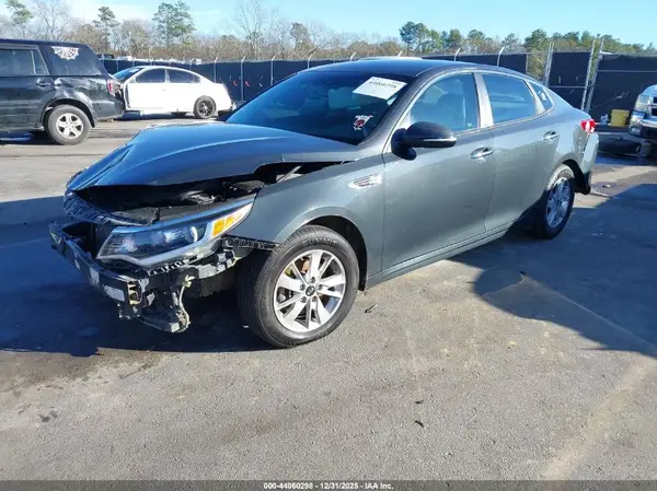KNAGT4L30G5077092 2016 KIA OPTIMA - Image 2