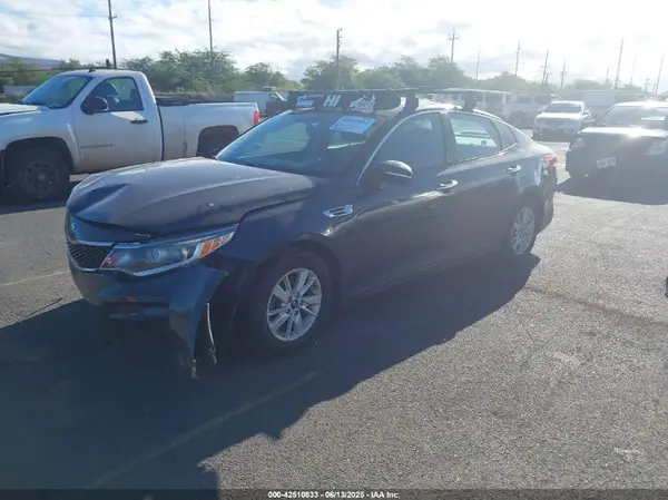 KNAGT4L30G5077173 2016 KIA OPTIMA - Image 2