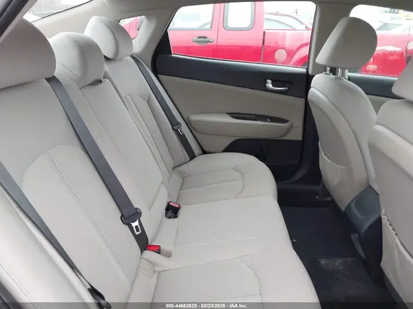 KNAGT4L30G5079117 2016 KIA OPTIMA - Image 8