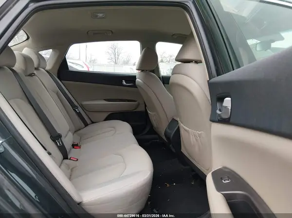 KNAGT4L30G5079571 2016 KIA OPTIMA - Image 8